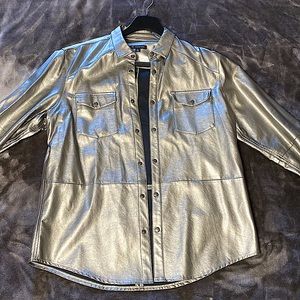 INC INTERNATIONAL CONCEPTS MEN SILVER GUNMETAL FAUX LEATHER OVER SHIRT.